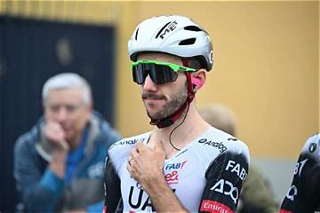 Adam Yates |