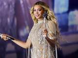 Astonishing Photos of Beyonc's Youth