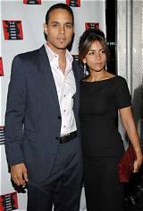 Daniel Sunjata Bio, Age, Career, Wife and Net Worth