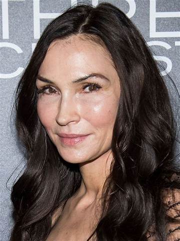 Famke Janssen: a Look at the Star Before Surgery