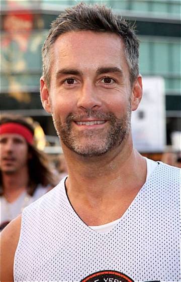 Hollywood's Dynamic Duo: Jay Harrington and Monica Richards