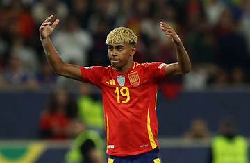 International Football: Yamal Fifa Cup Highlights and Results