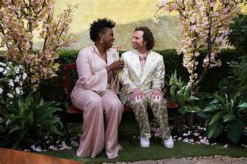 Is Leslie Jones Gay? a Close Look at Leslie Jones' Sexuality