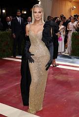 Khloe Kardashian Stuns on the Red Carpet: a Fashion Icon's Moment