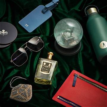 Perfect James Bond Gifts for Dad - the Ultimate Guide