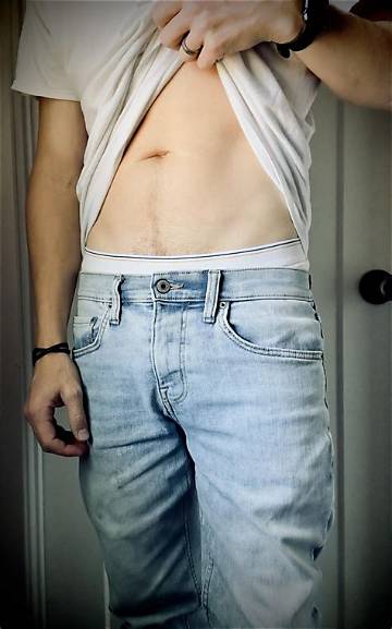 Still Rocking Tighty Whities: the Secret to Comfort and Coolness