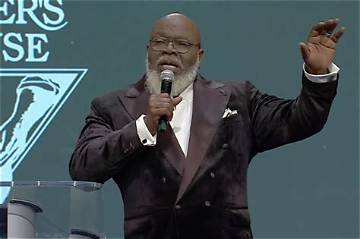 T. D. Jakes' Divorce: the Impact on His Ministry