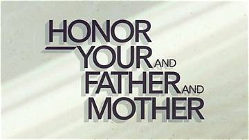 The Ultimate Guide to Honoring Your Mother at Your Wedding