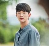 The Unmissable Guide to Kim Soohyun's Height