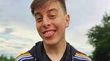 Thomas Sanders – Bio, Age, Height, Is He Gay? His Boyfriend Net Worth (Income and Earnings)