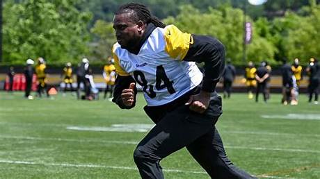 Unleash the Dynamic Versatility of Cordarrelle Patterson