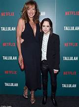 Unveiling the Height of Allison Janney: a Closer Look
