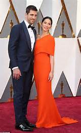 Unveiling the Secrets of Olivia Munn and Chris Pine's Enduring Romance: a Hollywood Love Story