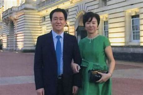 Who Is Ding Yamei? Meet Xu Jiayin Wife: Family and Kids