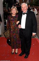 Who Was Eastenders Actress Ann Davies Husband Richard Briers? ·